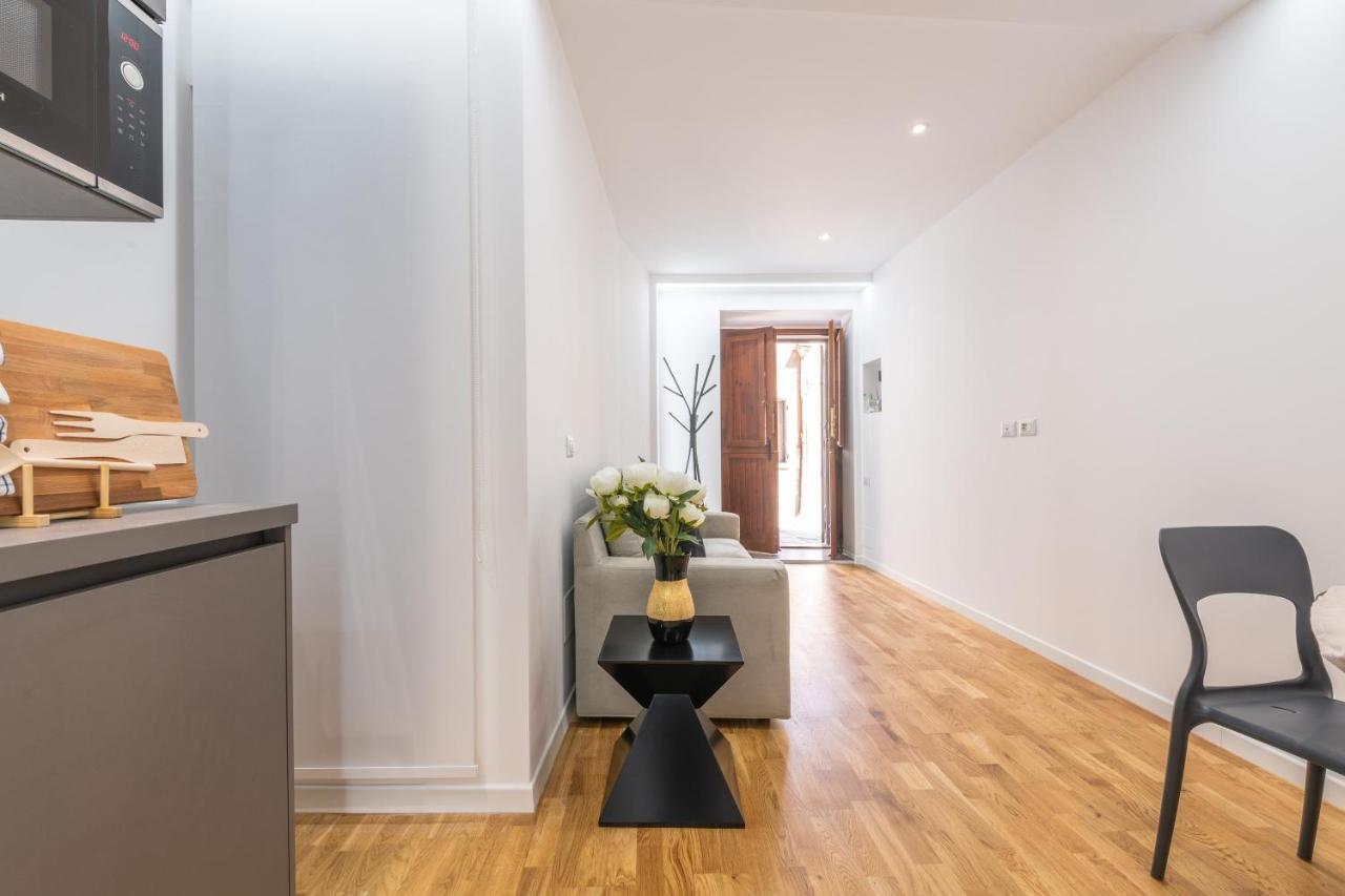 קליארי A E C Homedesign Stampace מראה חיצוני תמונה